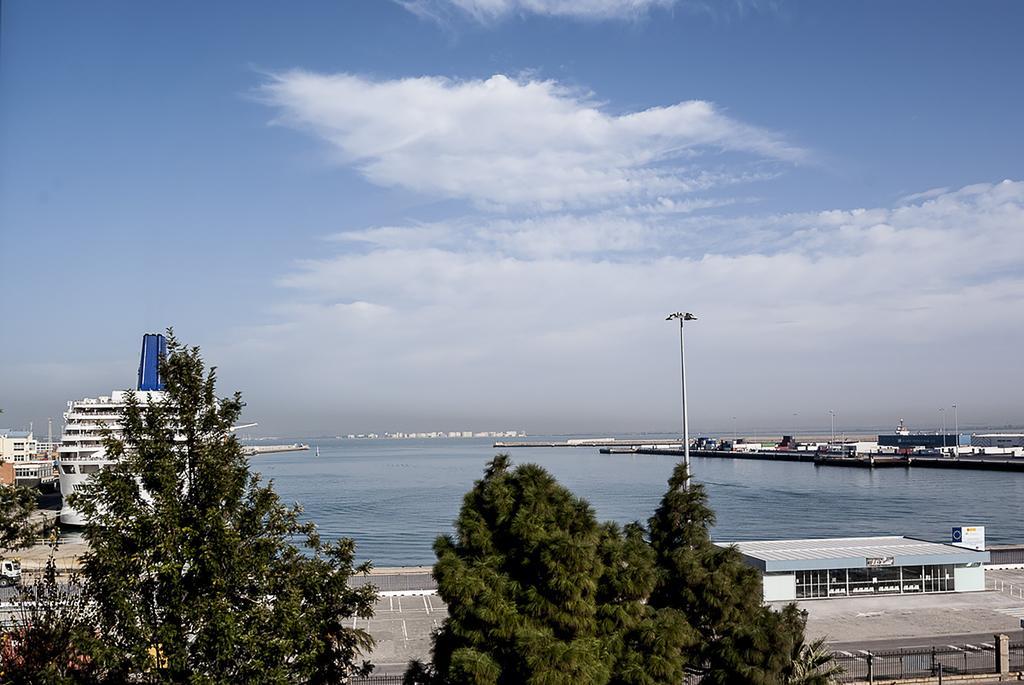 Apartamento Vistabella Cádiz Exterior foto